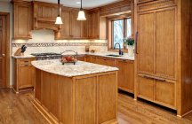 Фотография кухонного помещения в деревянном стиле